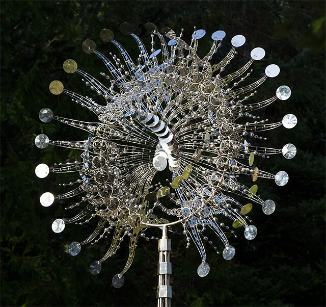 Out of this world hypnotic wind&nbsp;sculptures
