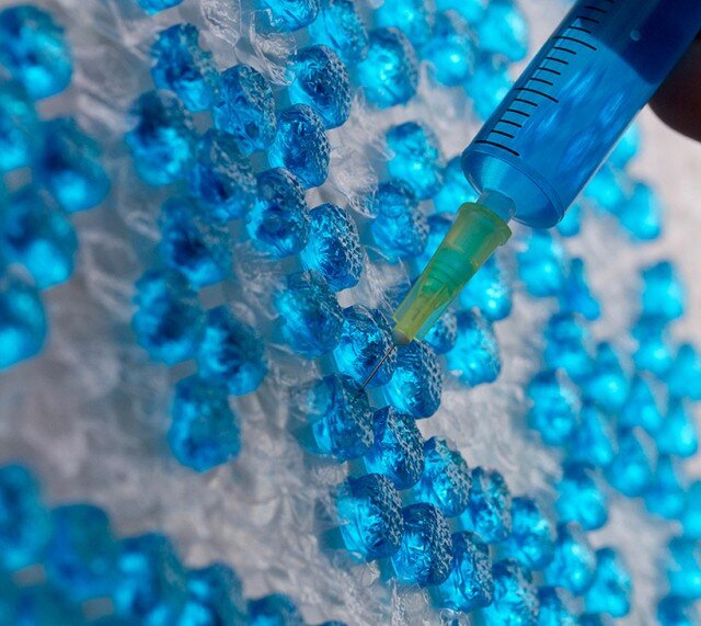 Bubble wrap typography